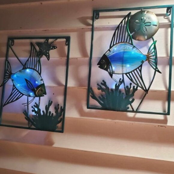 NEW Metal Fish Wall Decor with Frame-Outdoor Wall Art, Wall Decor with LED - Picture 2 of 8